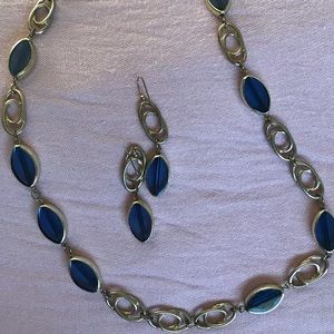 Blue costume💙sapphire/gold earrings/necklace pair